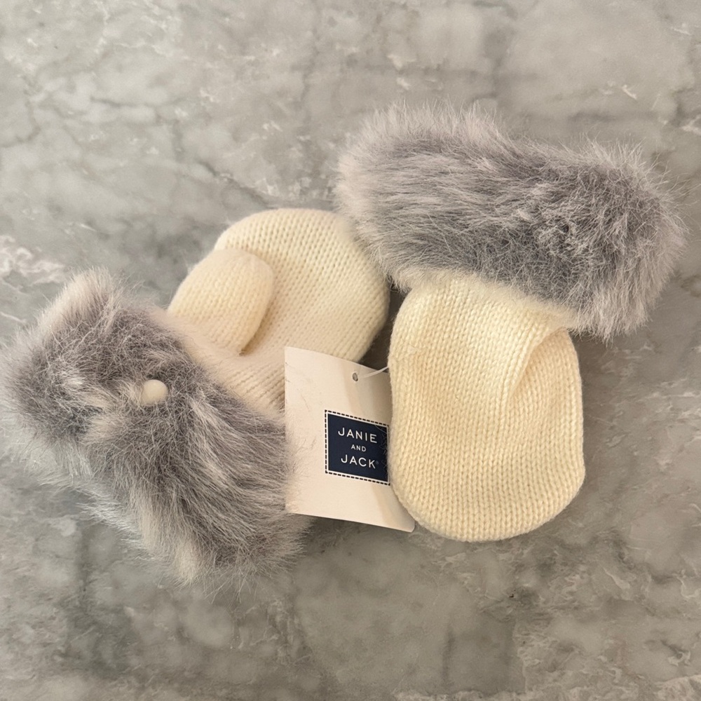 Janie and Jack Cream Mittens with Gray Fur Trim
